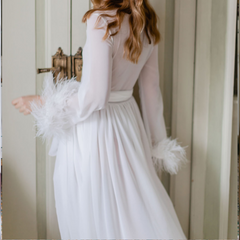 White long sleeves feather nightgown